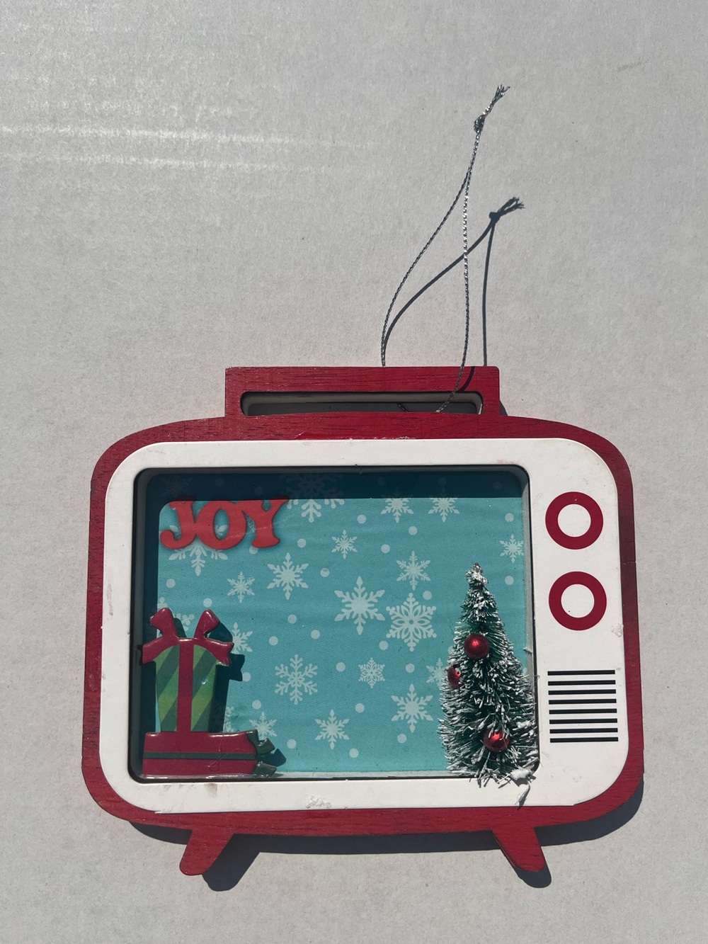 Retro Wooden Hebei Sun Serving Craft Products Television Christmas 3D Ornament